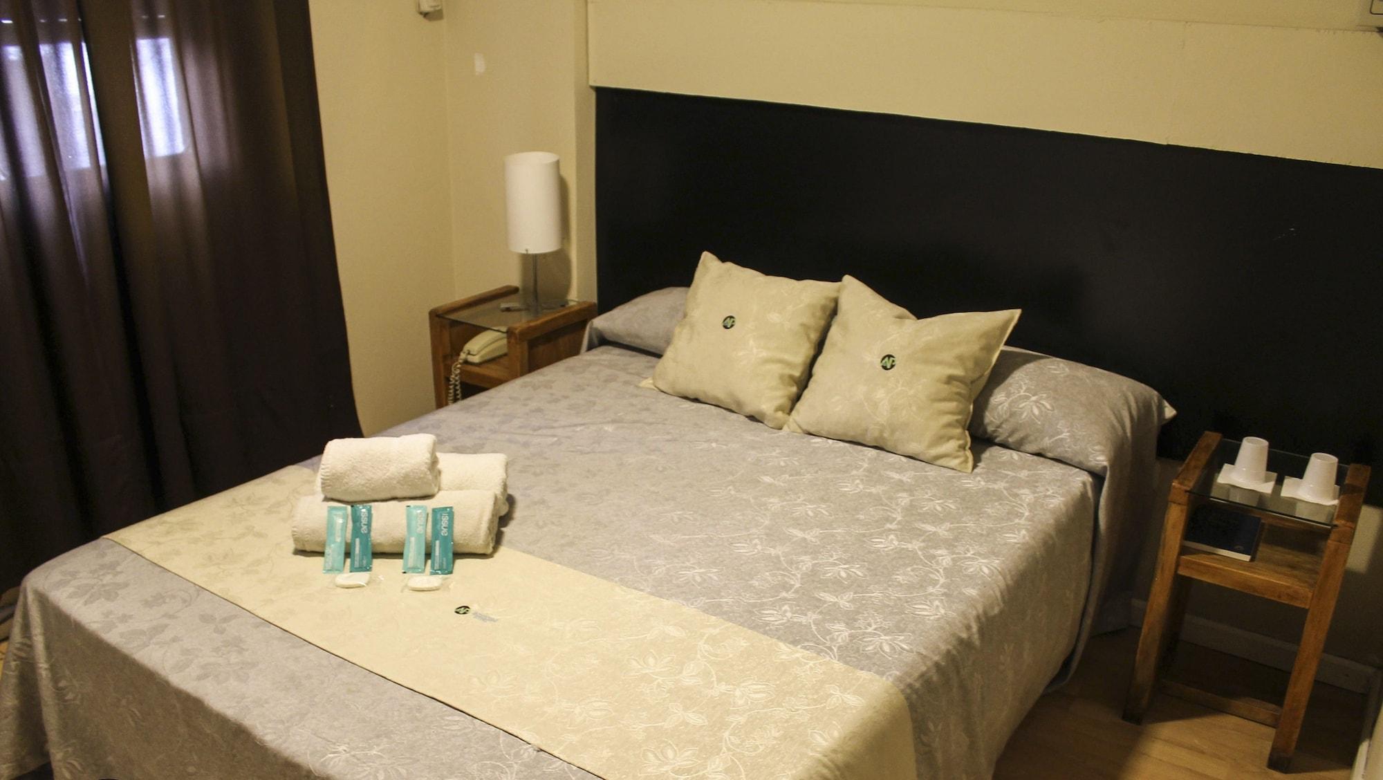 Hotel Alto Parana Cordoba Bagian luar foto